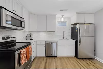 208 Marlborough Street #4, East Greenwich, RI 02818 - Photo 9