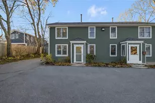 208 Marlborough St, East Greenwich, RI 02818 - Photo 1