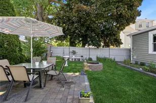 94 Francis Ave, Pawtucket, RI 02860 - Photo 5