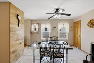 94 Francis Ave, Pawtucket, RI 02860 - Photo 9