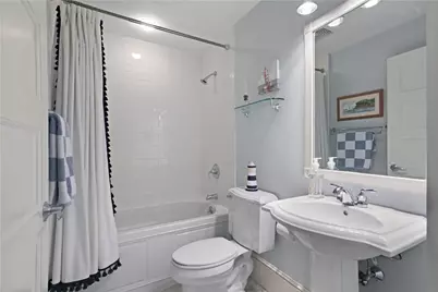 423 Hope Street #D, Bristol, RI 02809 - Photo 29