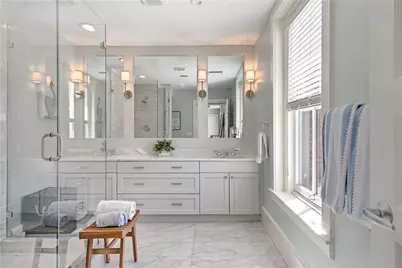 423 Hope Street #D, Bristol, RI 02809 - Photo 19