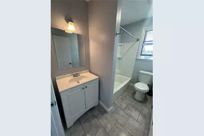 8 King Street, Pawtucket, RI 02860 - Photo 7