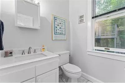 27 Saratoga Avenue, Westerly, RI 02891 - Photo 19
