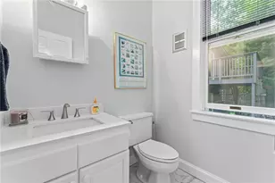 27 Saratoga Ave, Westerly, RI 02891 - Photo 19
