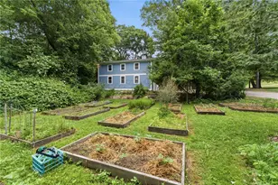 27 Saratoga Ave, Westerly, RI 02891 - Photo 9
