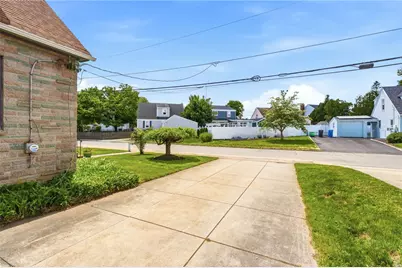34 Intervale Road, Cranston, RI 02910 - Photo 3