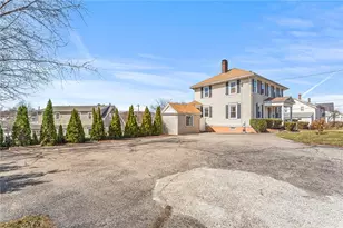 1605 Main St, West Warwick, RI 02893 - Photo 31
