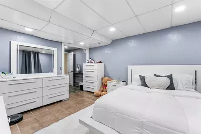 1605 Main Street, West Warwick, RI 02893 - Photo 25