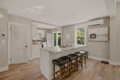 129 Connection Street, Newport, RI 02840 - Photo 5