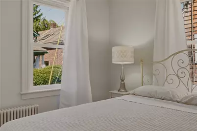 129 Connection Street, Newport, RI 02840 - Photo 25