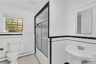 4 Grandview Ave, Lincoln, RI 02865 - Photo 27