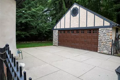 4 Grandview Avenue, Lincoln, RI 02865 - Photo 3
