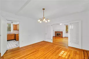 4 Grandview Ave, Lincoln, RI 02865 - Photo 13