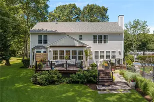 64 Fieldstone Ln, North Kingstown, RI 02874 - Photo 5