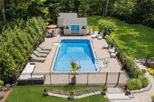 64 Fieldstone Ln, North Kingstown, RI 02874 - Photo 7
