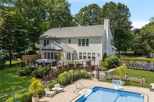 64 Fieldstone Ln, North Kingstown, RI 02874 - Photo 9