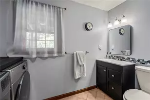 22 Kinnicutt Ave, Warren, RI 02885 - Photo 21