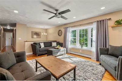 22 Kinnicutt Avenue, Warren, RI 02885 - Photo 9