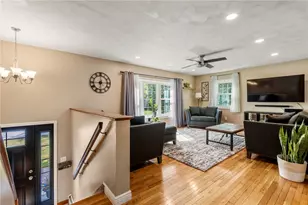 22 Kinnicutt Ave, Warren, RI 02885 - Photo 13