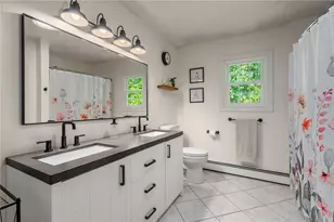 22 Kinnicutt Ave, Warren, RI 02885 - Photo 17