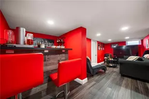 35 Sisson St, Providence, RI 02909 - Photo 13