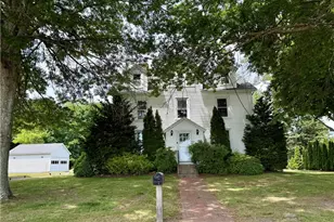 305 Turner Rd, Middletown, RI 02842 - Photo 1