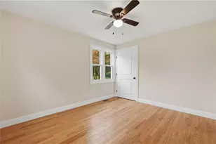 76 Beverly Rd, East Providence, RI 02915 - Photo 19