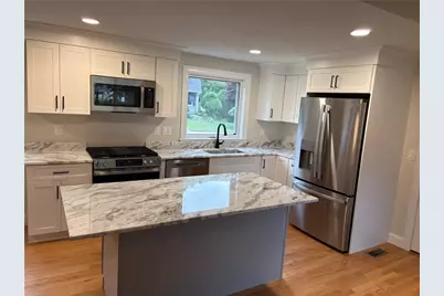 76 Beverly Road, East Providence, RI 02915 - Photo 3