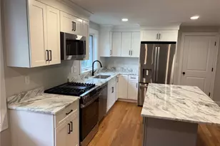 76 Beverly Rd, East Providence, RI 02915 - Photo 7