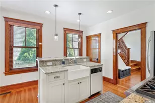 8 Bush St, Newport, RI 02840 - Photo 17