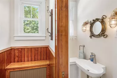 8 Bush Street, Newport, RI 02840 - Photo 21