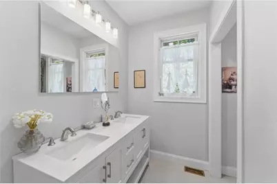 685 Curtis Corner Road, South Kingstown, RI 02879 - Photo 27