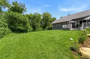 685 Curtis Corner Rd, South Kingstown, RI 02879 - Photo 45
