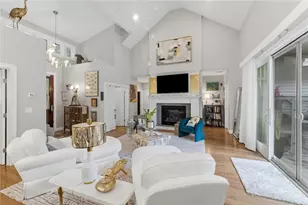 685 Curtis Corner Rd, South Kingstown, RI 02879 - Photo 15