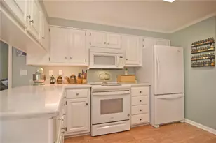 291 Leisure Dr, South Kingstown, RI 02879 - Photo 3