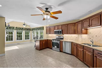 125 West Road, Cumberland, RI 02864 - Photo 5
