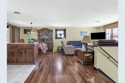 35 Sycamore Drive, Cranston, RI 02921 - Photo 7
