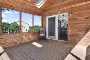 35 Sycamore Dr, Cranston, RI 02921 - Photo 15