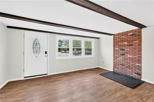 40 Cleveland St, West Warwick, RI 02893 - Photo 3