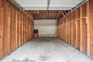 569 Smithfield Rd, North Providence, RI 02904 - Photo 19