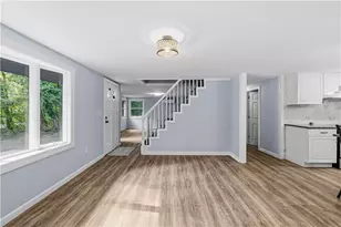 380 Brayton Rd, Tiverton, RI 02878 - Photo 15
