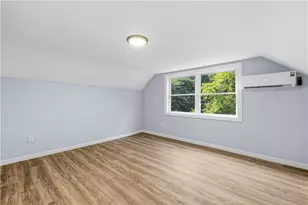 380 Brayton Rd, Tiverton, RI 02878 - Photo 25