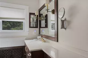 160 Taber Ave, Providence, RI 02906 - Photo 37