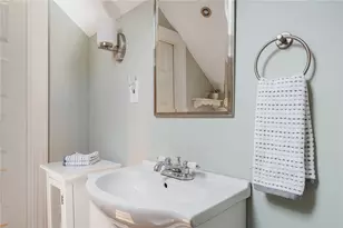 160 Taber Ave, Providence, RI 02906 - Photo 43