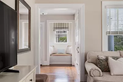 160 Taber Avenue, Providence, RI 02906 - Photo 7