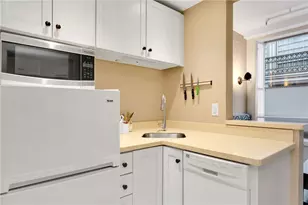 65 Weybosset St, Providence, RI 02903 - Photo 13