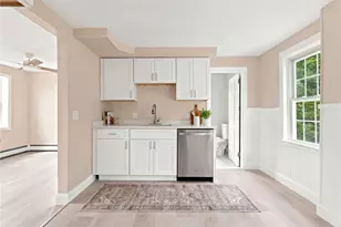 65 New London Ave, Warwick, RI 02886 - Photo 9