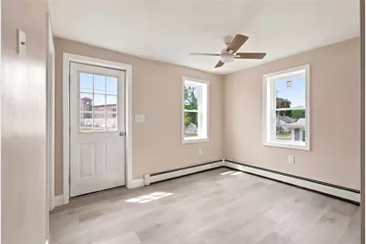 65 New London Avenue, Warwick, RI 02886 - Photo 3