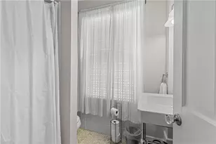 70 Church St, Newport, RI 02840 - Photo 5